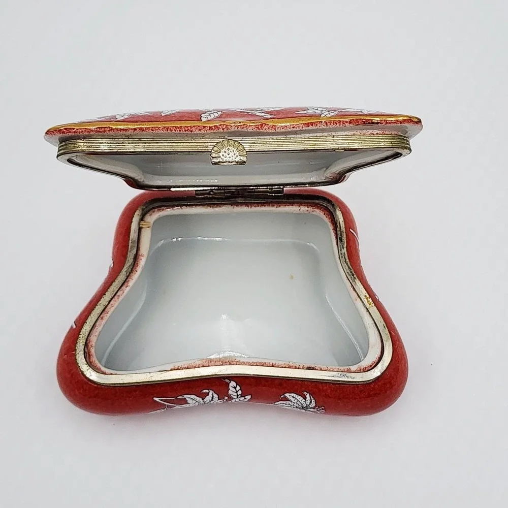 Vintage Butterfly-Shaped Porcelain Trinket Box Reddish Orange Floral Ardalt 7467